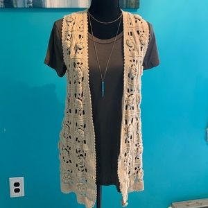 🔥4/$20 Express cream cardigan